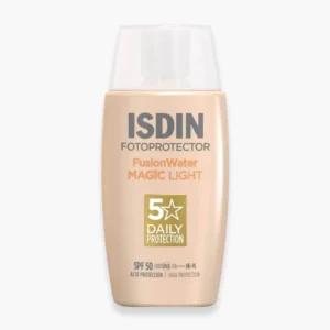 Fotoprotector Fusion Water Magic Color بدرجة Light SPF 50 من Isdin 50 مل – Isdin